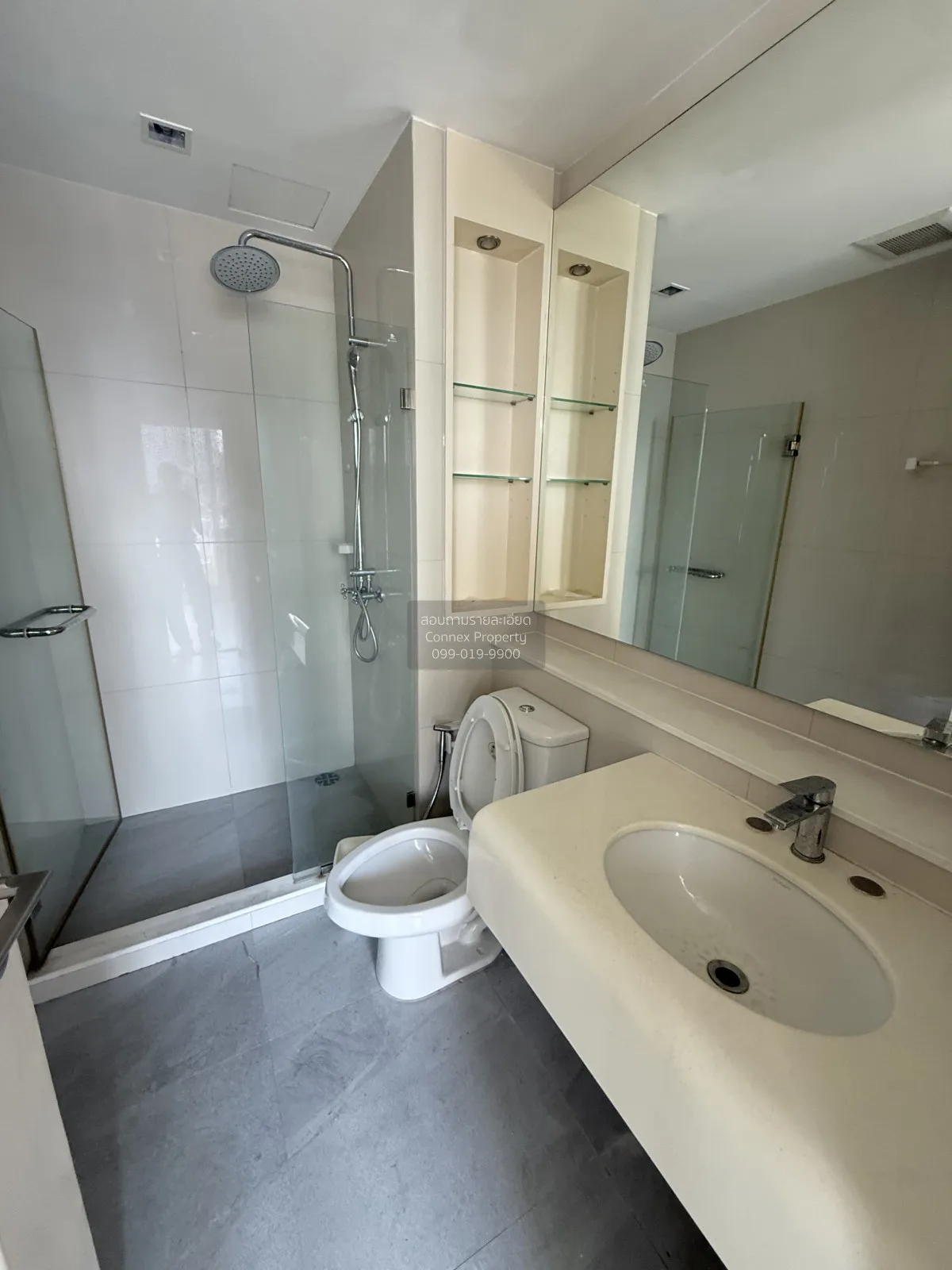 เช่าคอนโด  ไอวี สาทร BTS-ช่องนนทรี สีลม เขต บางรัก กรุงเทพ CX-277