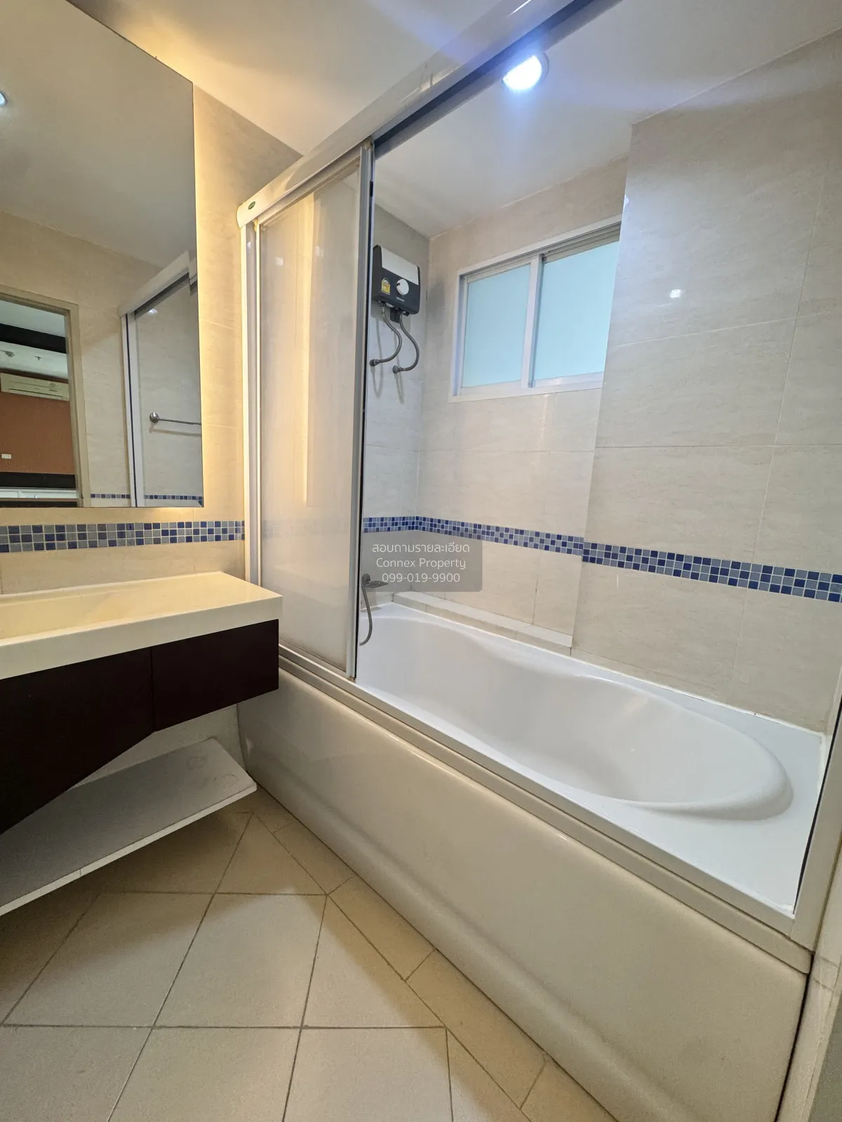 FOR RENT condo , Life @ Sathorn 10 , BTS-Chong Nonsi , Silom , Ba