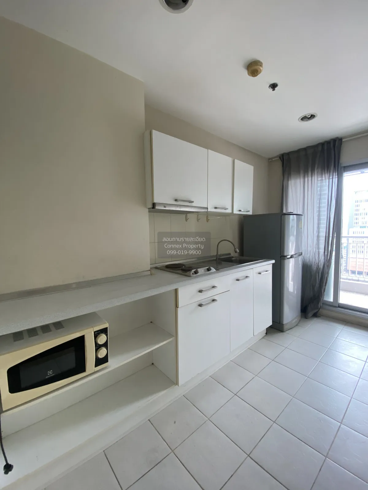 FOR RENT condo , Life @ Sathorn 10 , BTS-Chong Nonsi , Silom , Ba 2