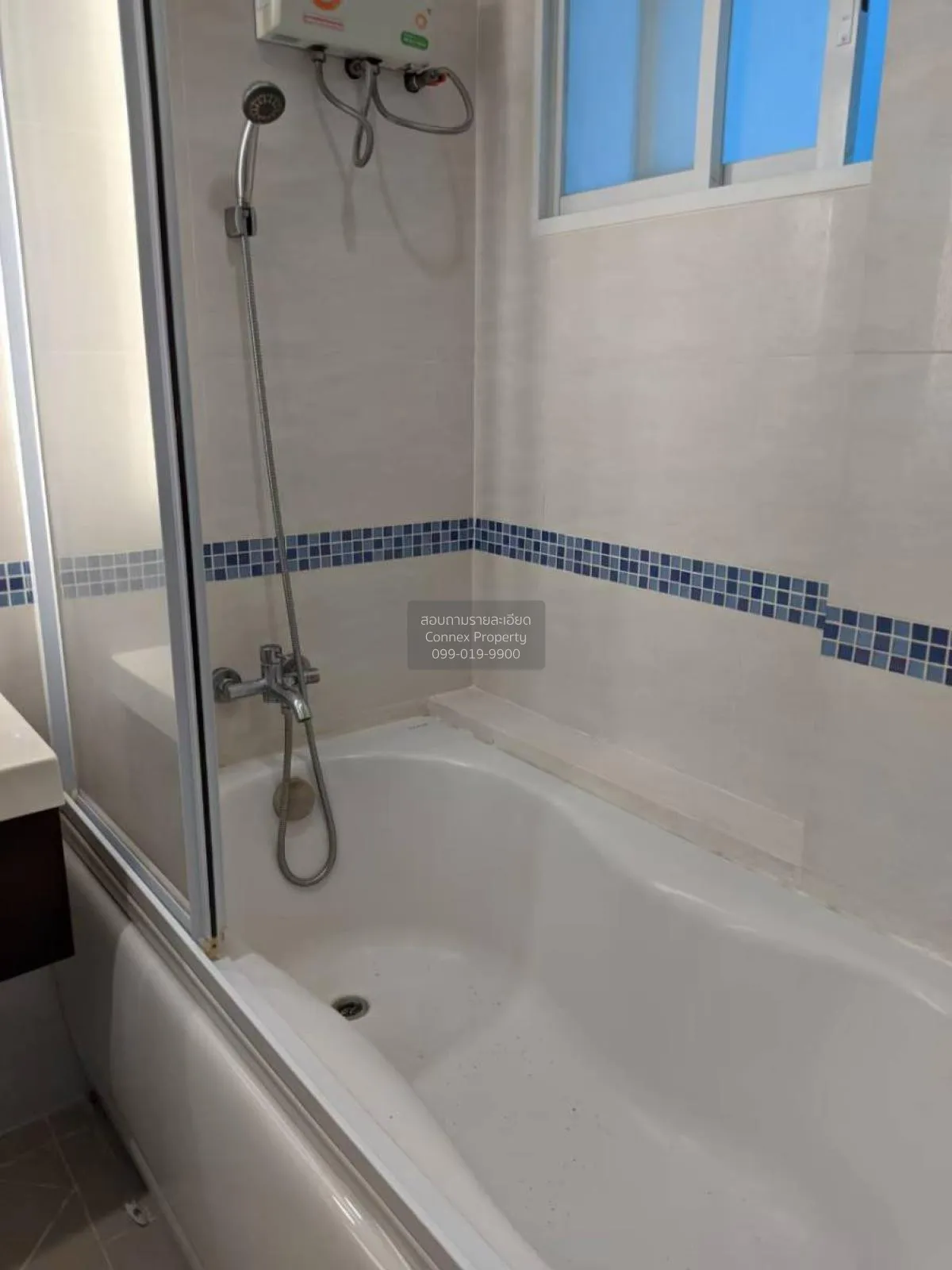 FOR RENT condo , Life @ Sathorn 10 , BTS-Chong Nonsi , Silom , Ba