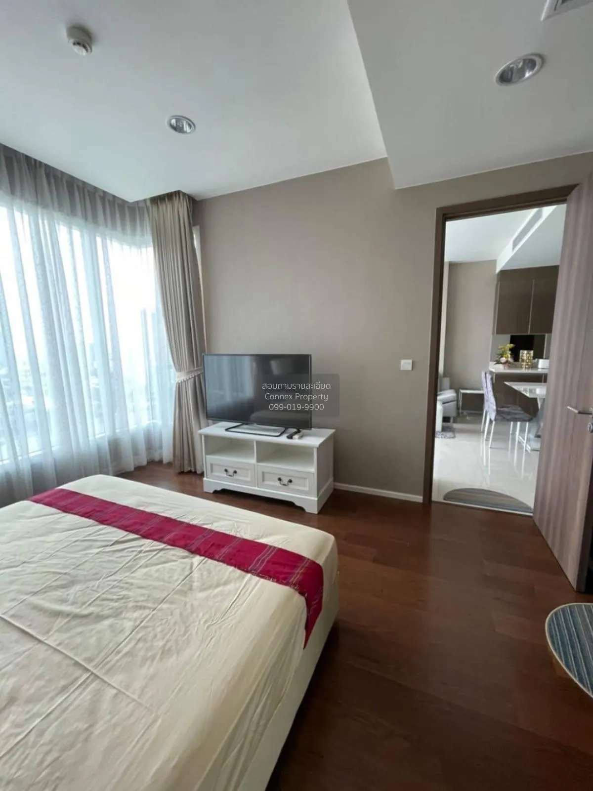 FOR RENT condo , Menam Residences , BTS-Saphan Taksin , Wat Phray 3