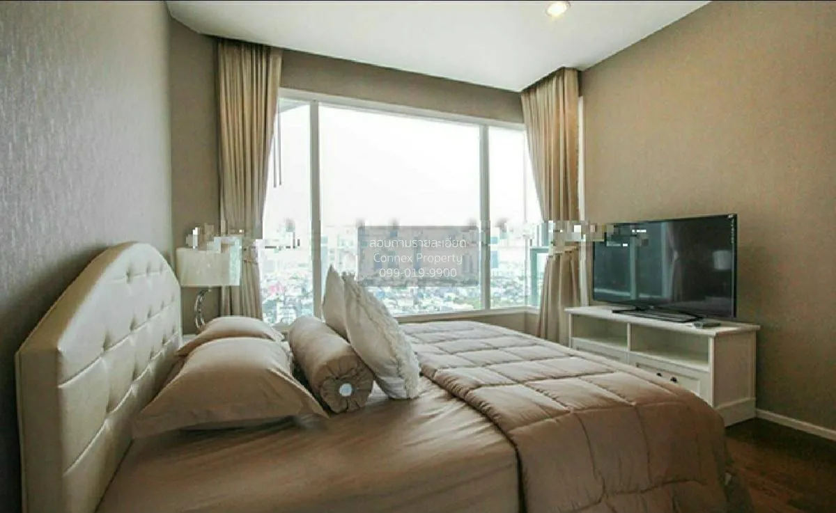 FOR RENT condo , Menam Residences , BTS-Saphan Taksin , Wat Phray