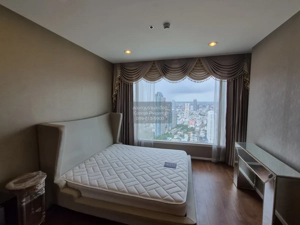 For Sale Condo , Menam Residences , BTS-Saphan Taksin , Wat Phray