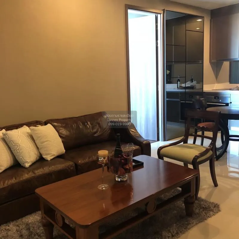 FOR SALE condo , Menam Residences , BTS-Saphan Taksin , Wat Phray 2