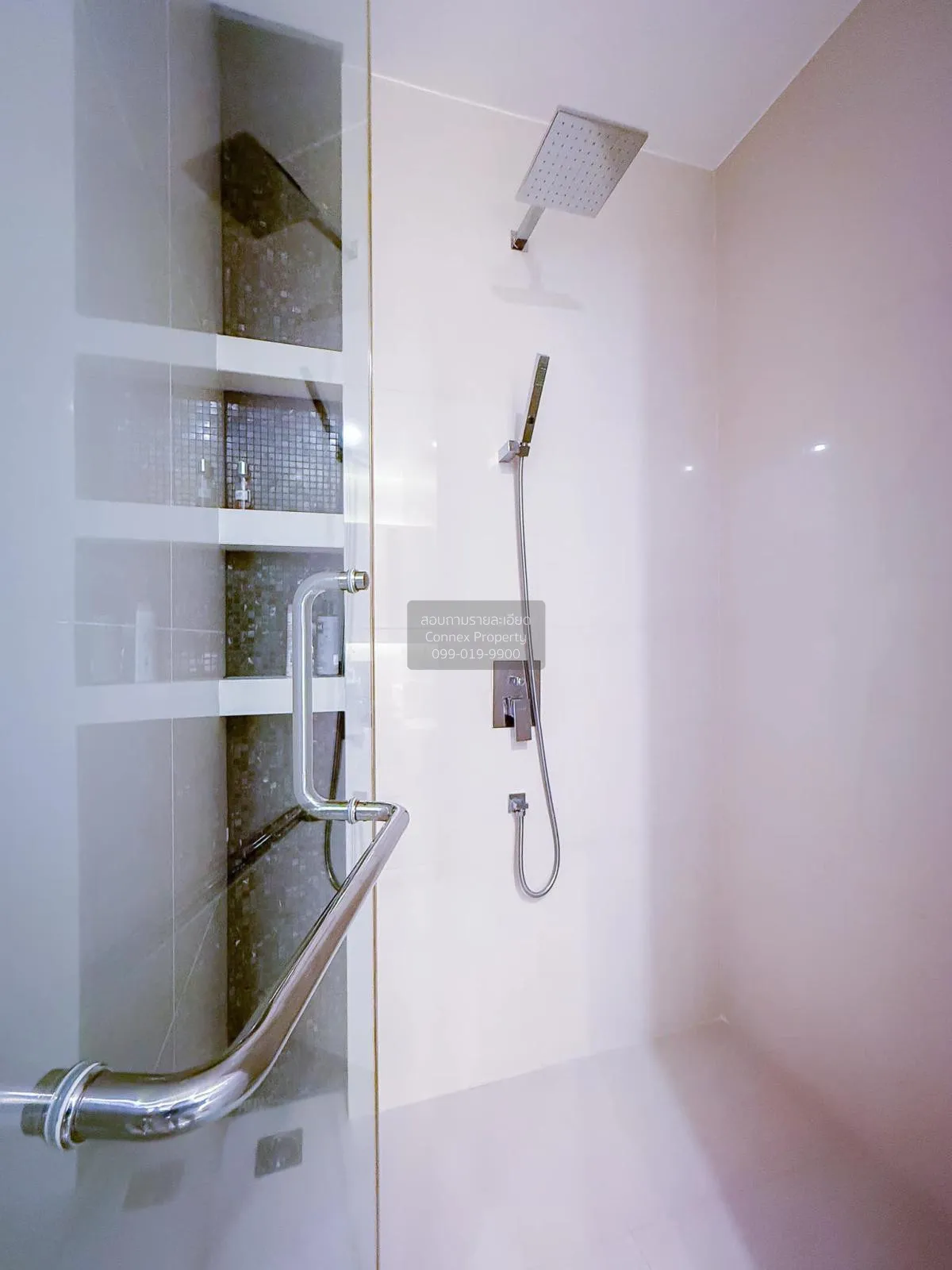 ขายคอนโด  แม่น้ำ เรสซิเดนท์ BTS-สะพานตากสิน วัดพระยาไกร เขต บางคอ