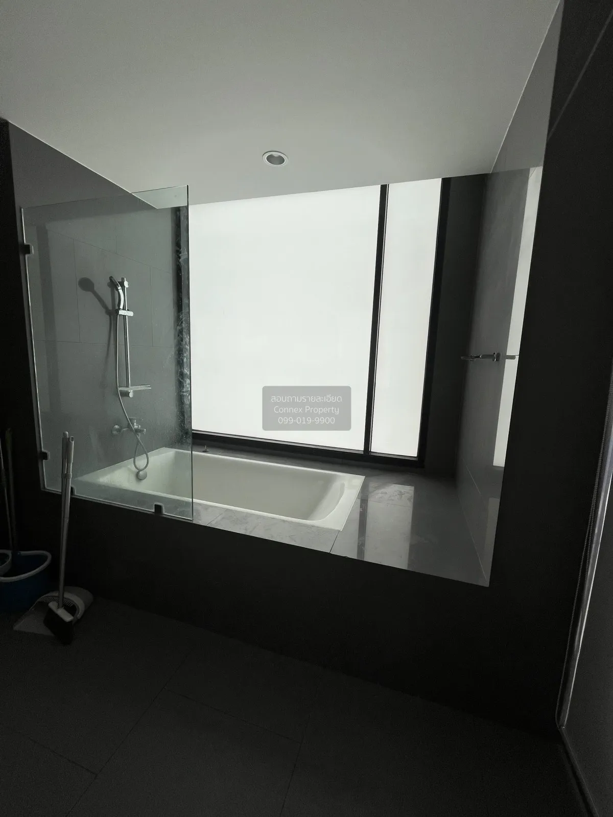 FOR SALE condo , Noble Revo Silom , BTS-Surasak , Silom , Bang Ra