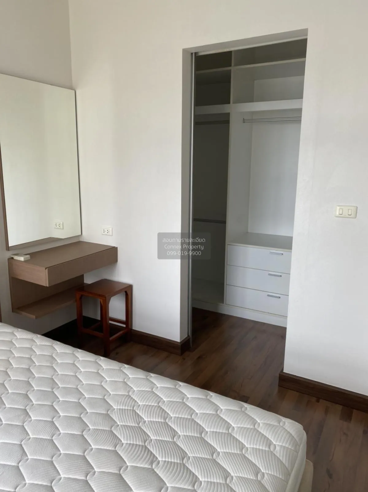 FOR RENT condo , Q House Sathorn , BTS-Krung Thon Buri , Khlong T