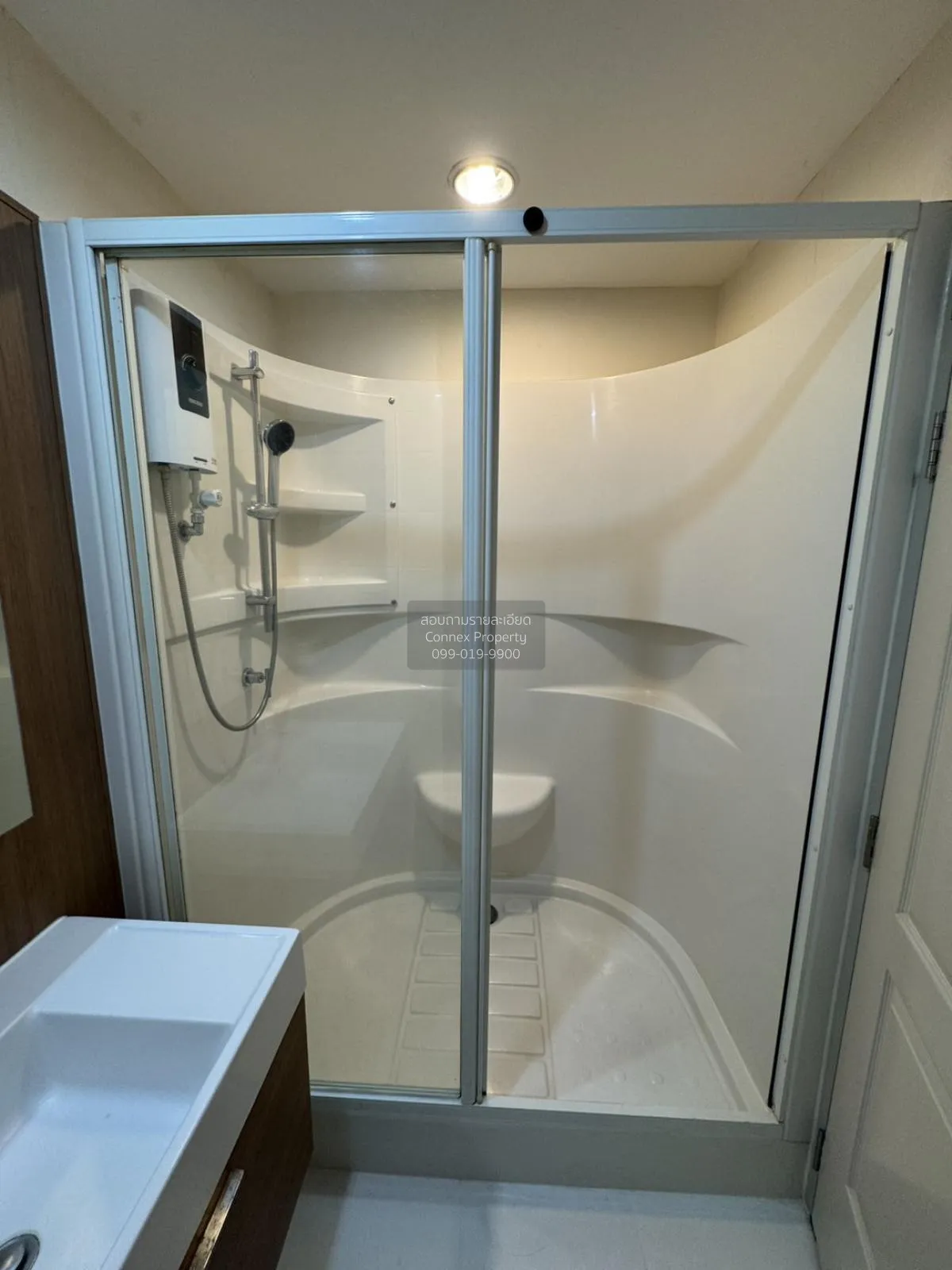 FOR RENT condo , Q House Sathorn , BTS-Krung Thon Buri , Khlong T 3