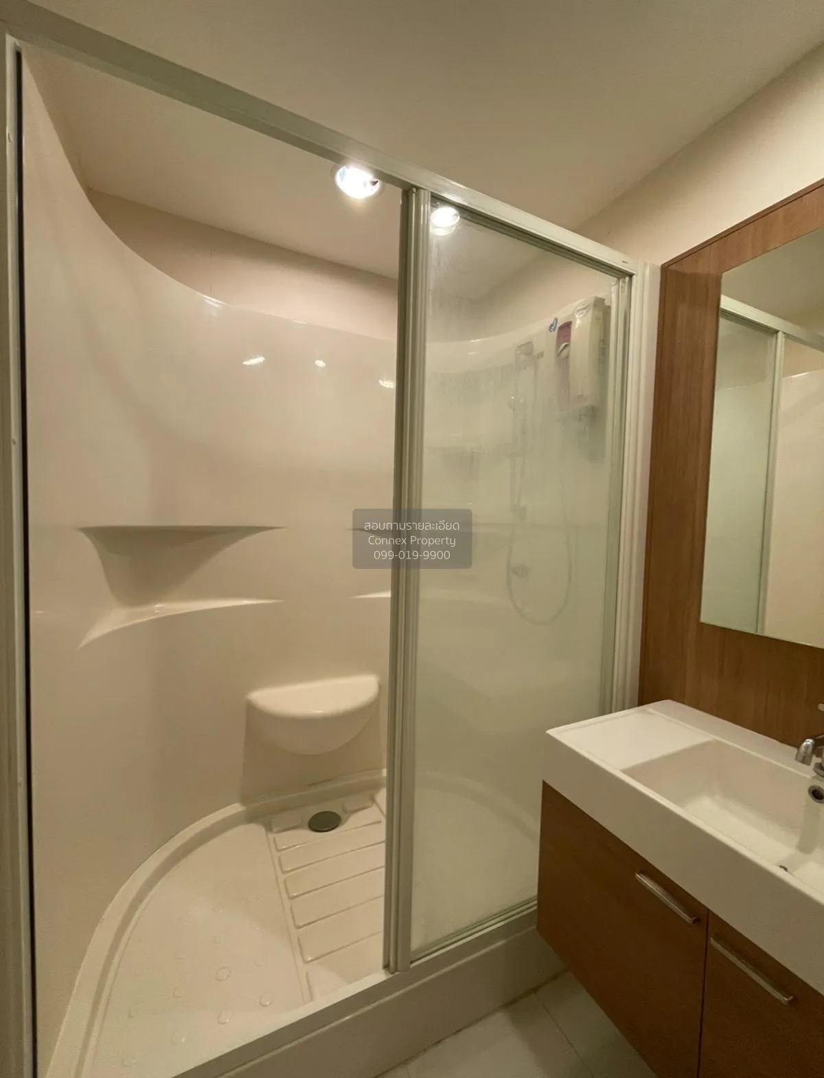 FOR RENT condo , Q House Sathorn , BTS-Krung Thon Buri , Khlong T 4