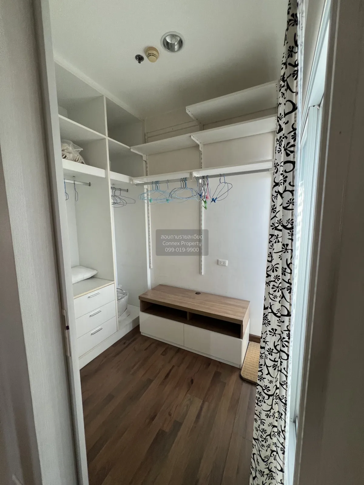 FOR RENT condo , Q House Sathorn , BTS-Krung Thon Buri , Khlong T