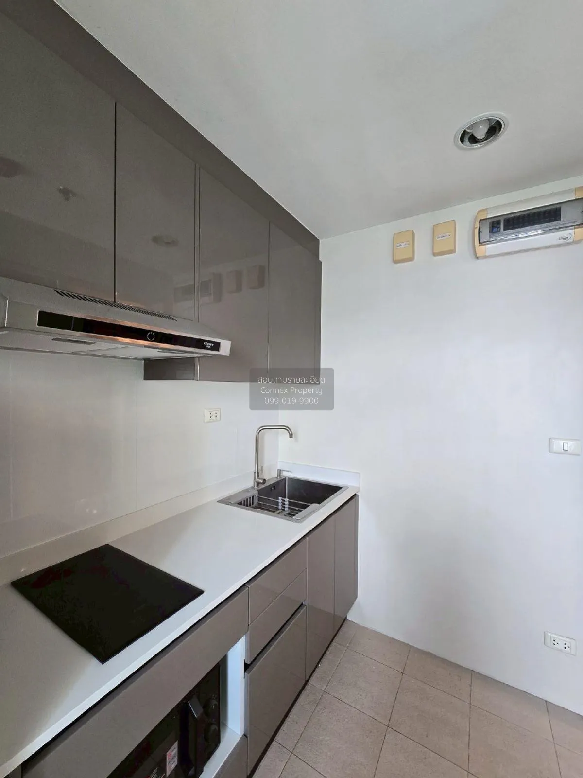 FOR RENT condo , Q House Sathorn , BTS-Krung Thon Buri , Khlong T