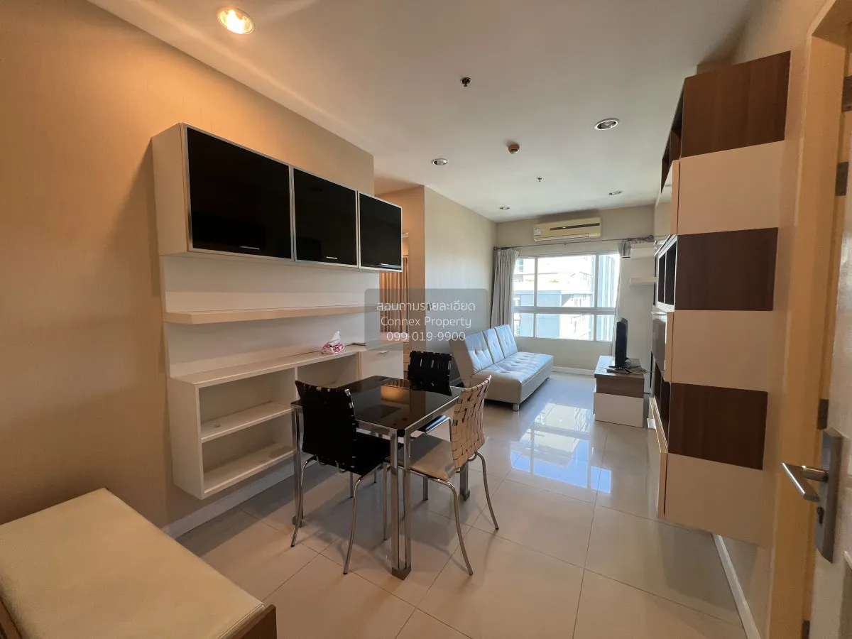 FOR RENT condo , Q House Sathorn , high floor , BTS-Krung Thon Bu 2