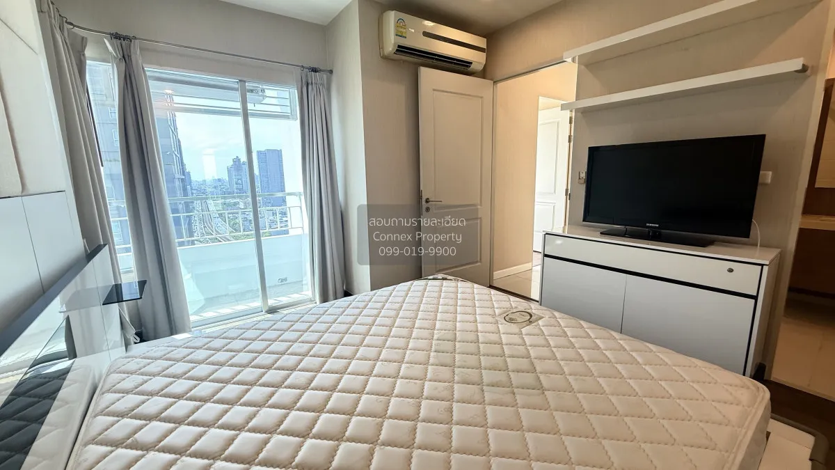 FOR RENT condo , Q House Sathorn , high floor , BTS-Krung Thon Bu