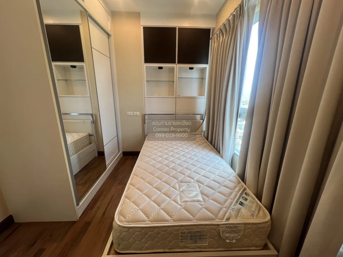 FOR RENT condo , Q House Sathorn , high floor , BTS-Krung Thon Bu