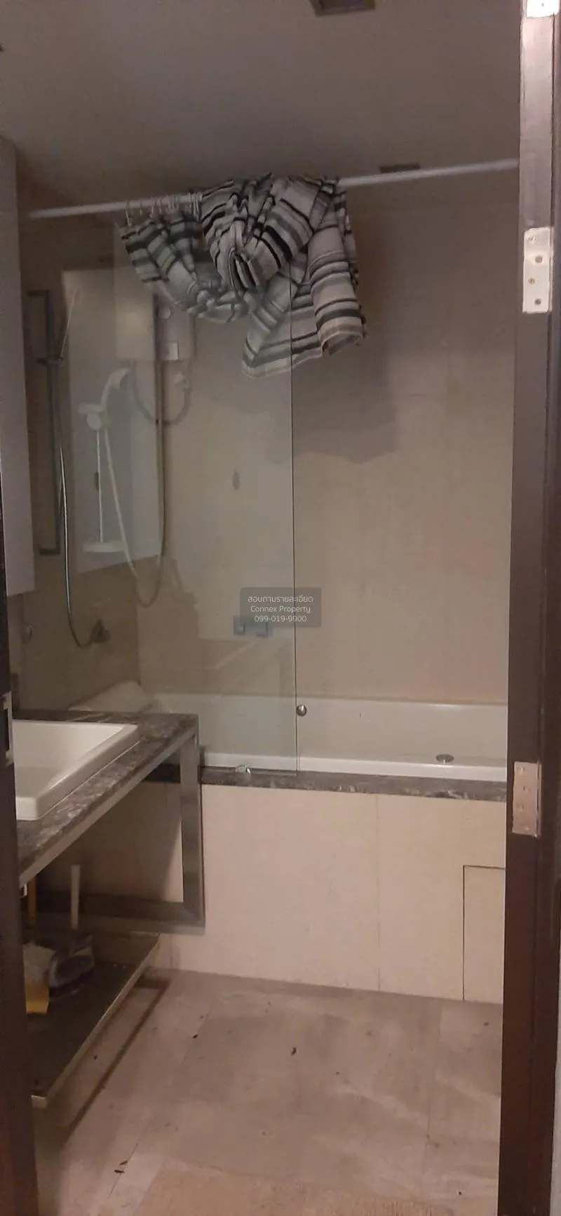 FOR RENT condo , Quad Silom , BTS-Chong Nonsi , Silom , Bang Rak 