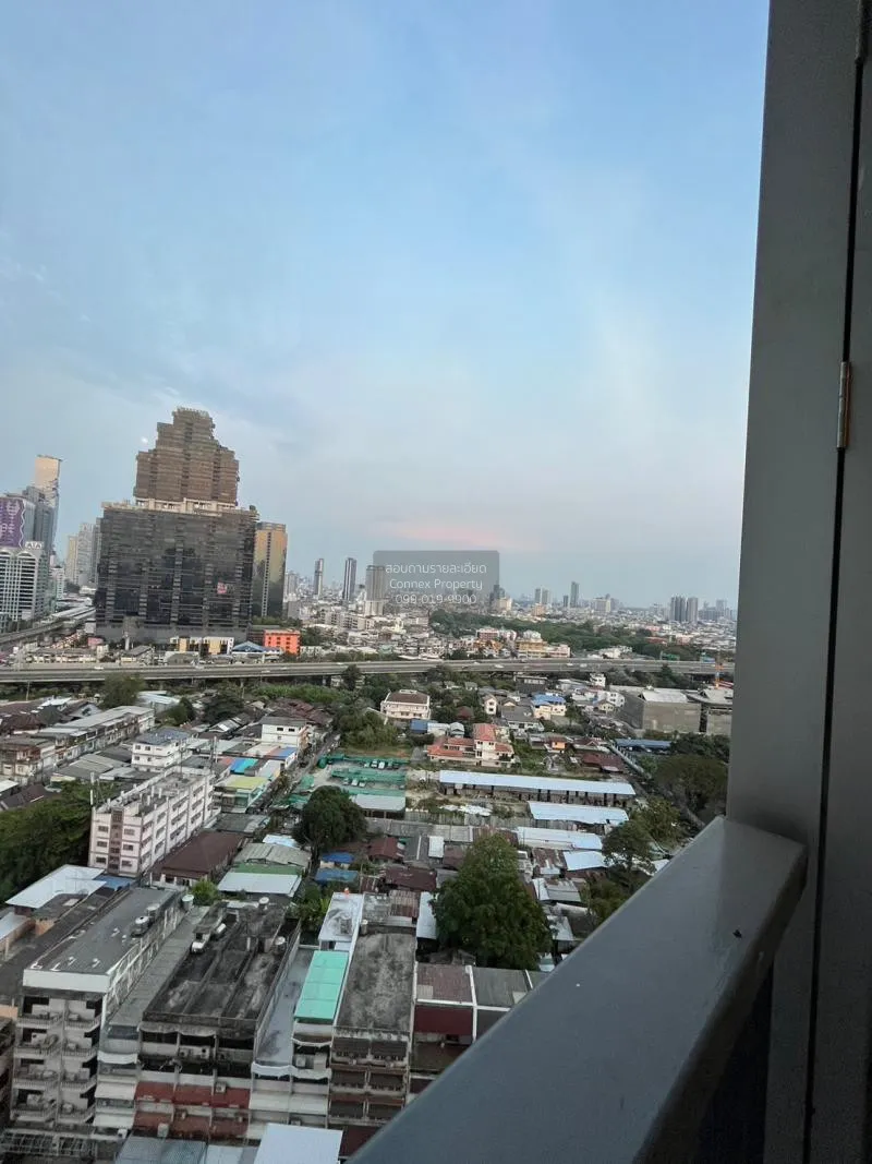 เช่าคอนโด  ริทึ่ม สาทร BTS-สะพานตากสิน ทุ่งมหาเมฆ เขต สาทร กรุงเท