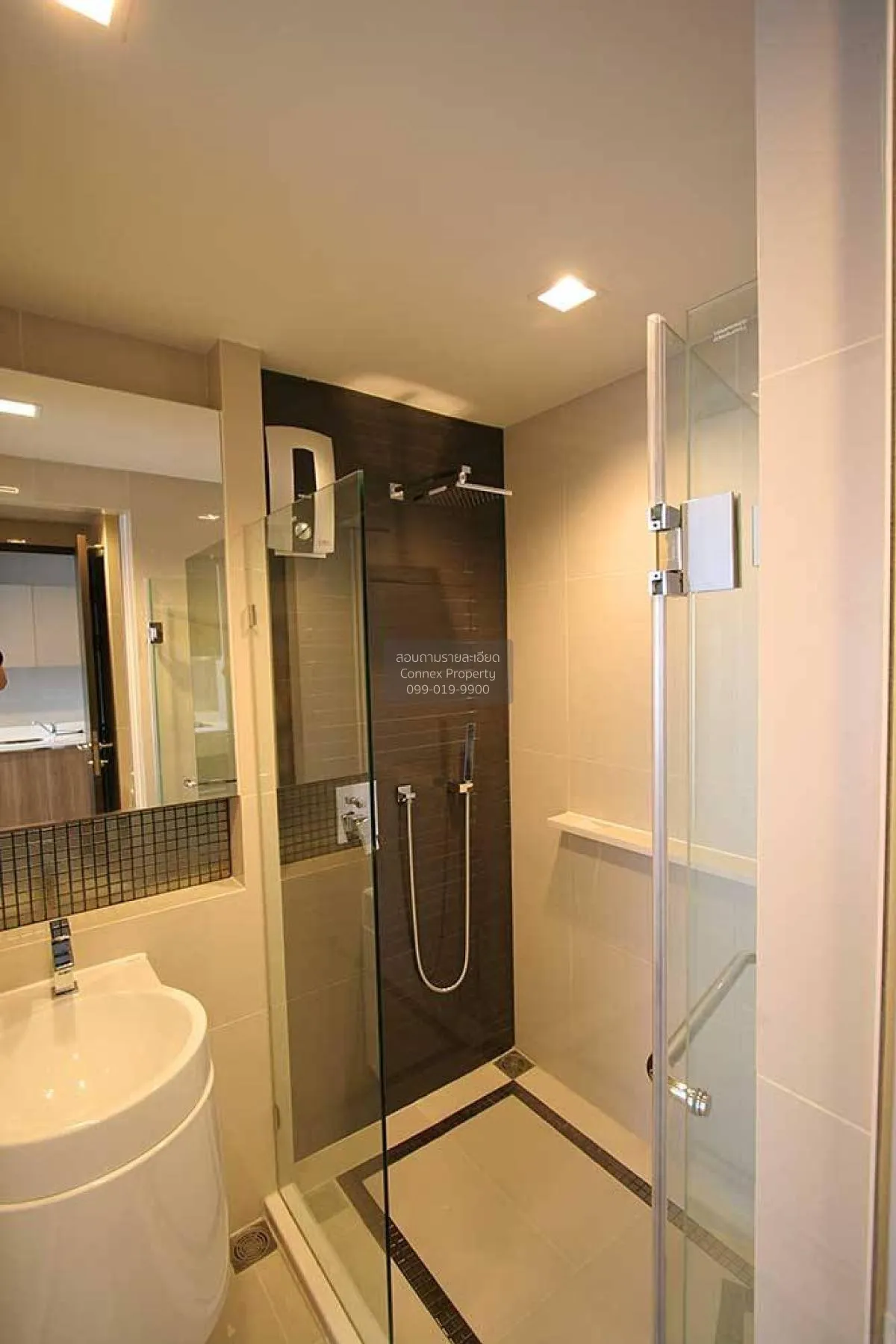 เช่าคอนโด  ริทึ่ม สาทร BTS-สะพานตากสิน ทุ่งมหาเมฆ เขต สาทร กรุงเท