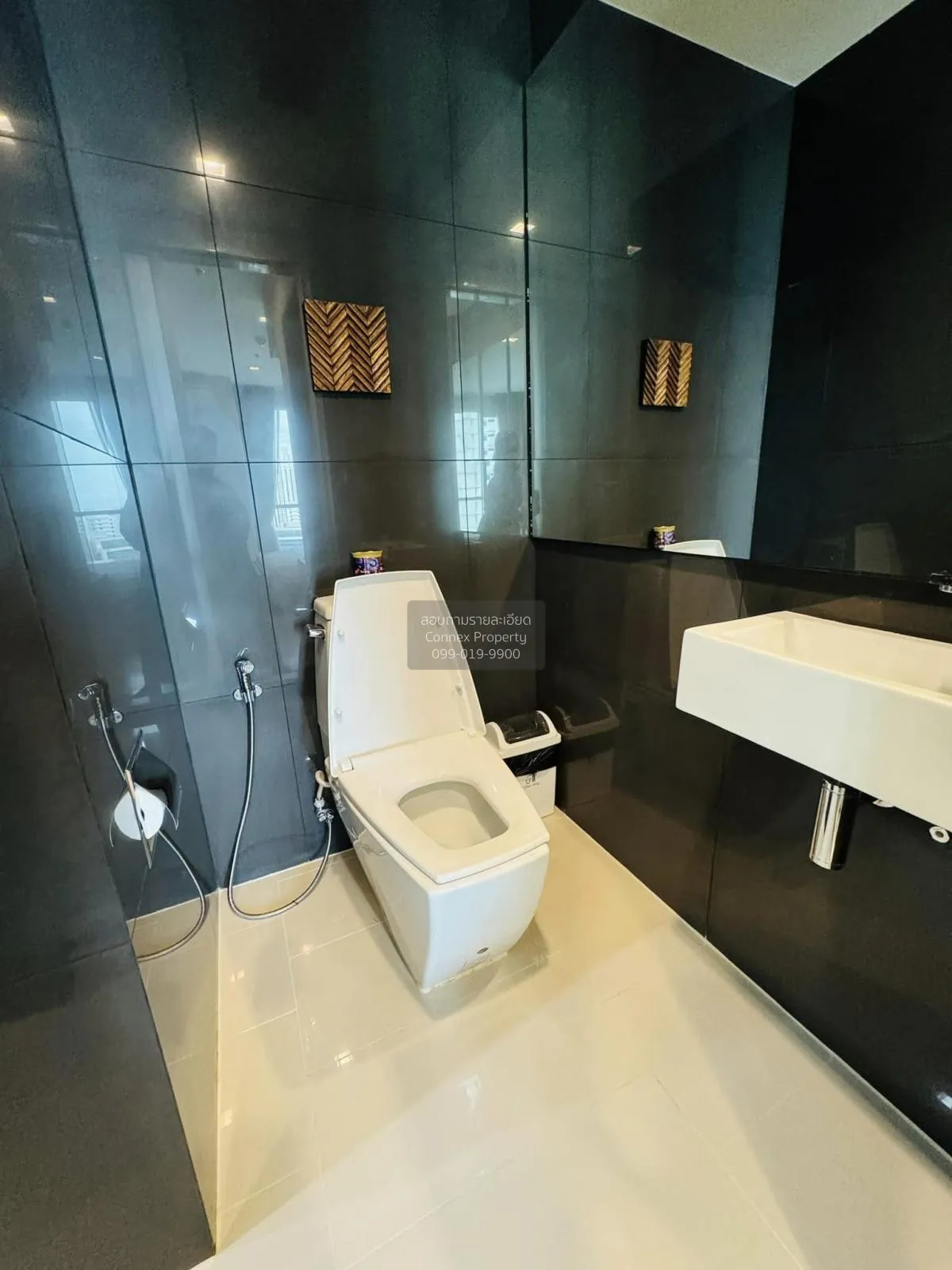 เช่าคอนโด  ริทึ่ม สาทร BTS-สะพานตากสิน ทุ่งมหาเมฆ เขต สาทร กรุงเท