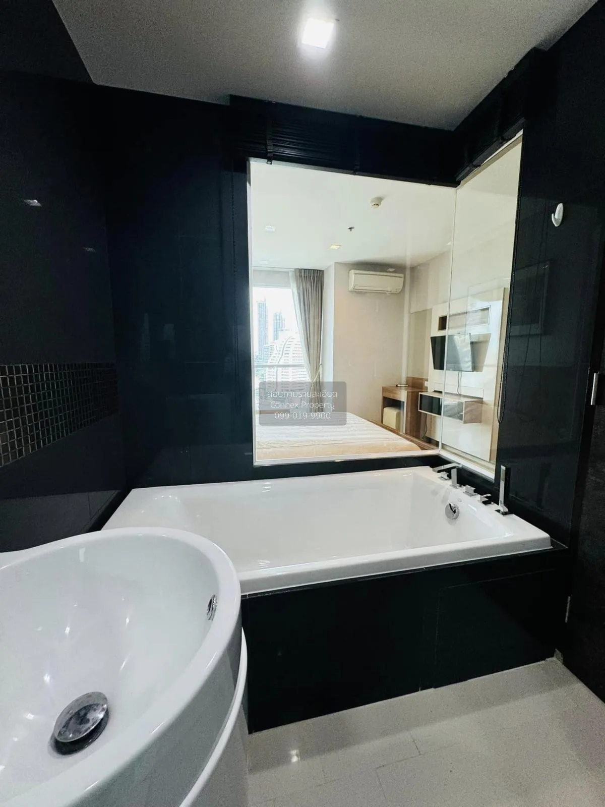 เช่าคอนโด  ริทึ่ม สาทร BTS-สะพานตากสิน ทุ่งมหาเมฆ เขต สาทร กรุงเท