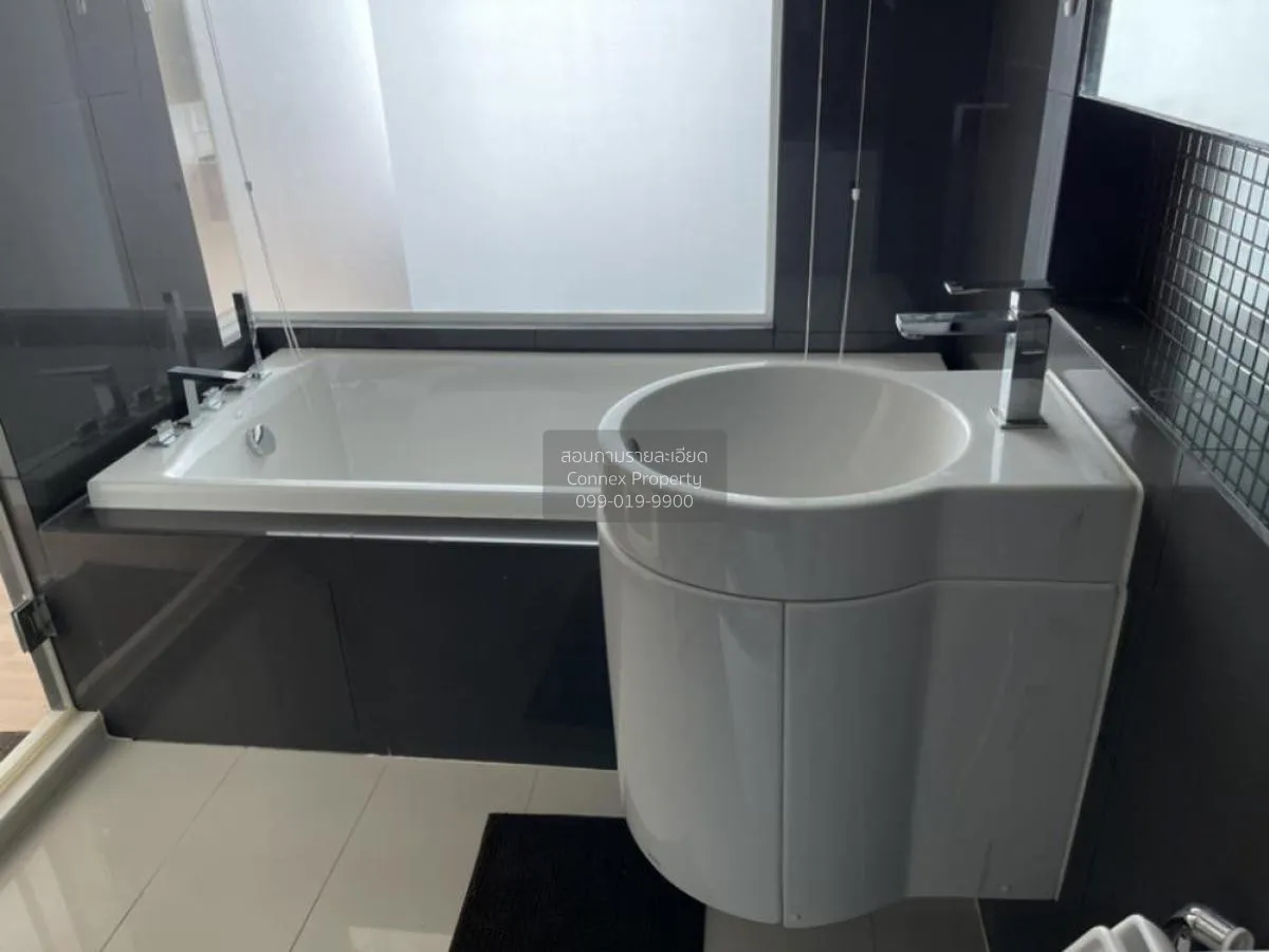 ขายคอนโด  ริทึ่ม สาทร BTS-สะพานตากสิน ทุ่งมหาเมฆ เขต สาทร กรุงเทพ