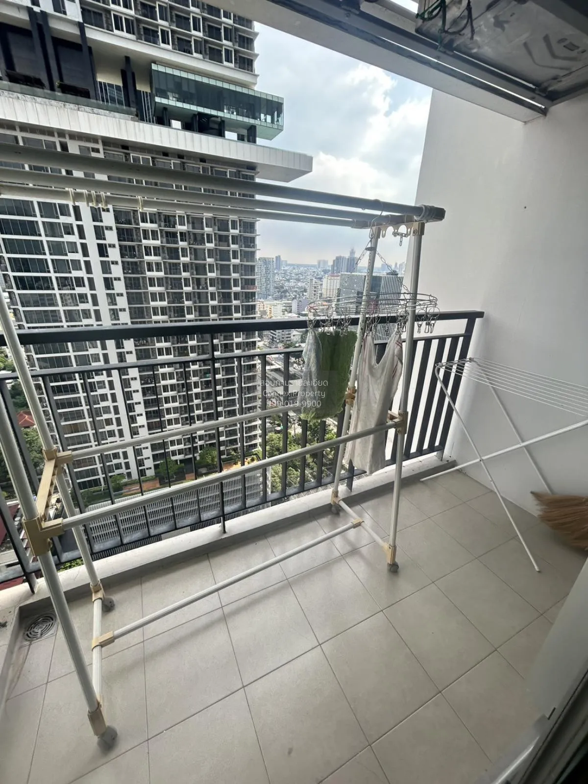 FOR RENT condo , RHYTHM Sathorn-Narathiwas , BTS-Chong Nonsi , Th