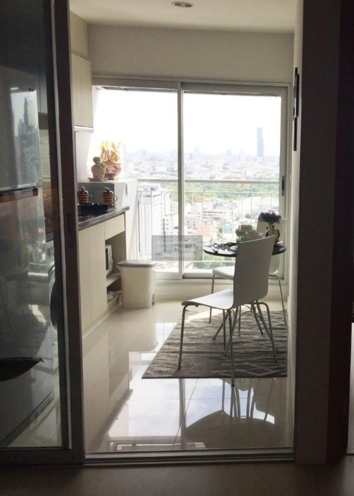 FOR RENT condo , RHYTHM Sathorn-Narathiwas , BTS-Chong Nonsi , Th 3