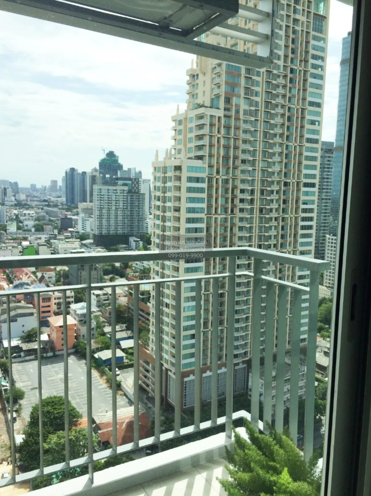 FOR RENT condo , RHYTHM Sathorn-Narathiwas , BTS-Chong Nonsi , Th