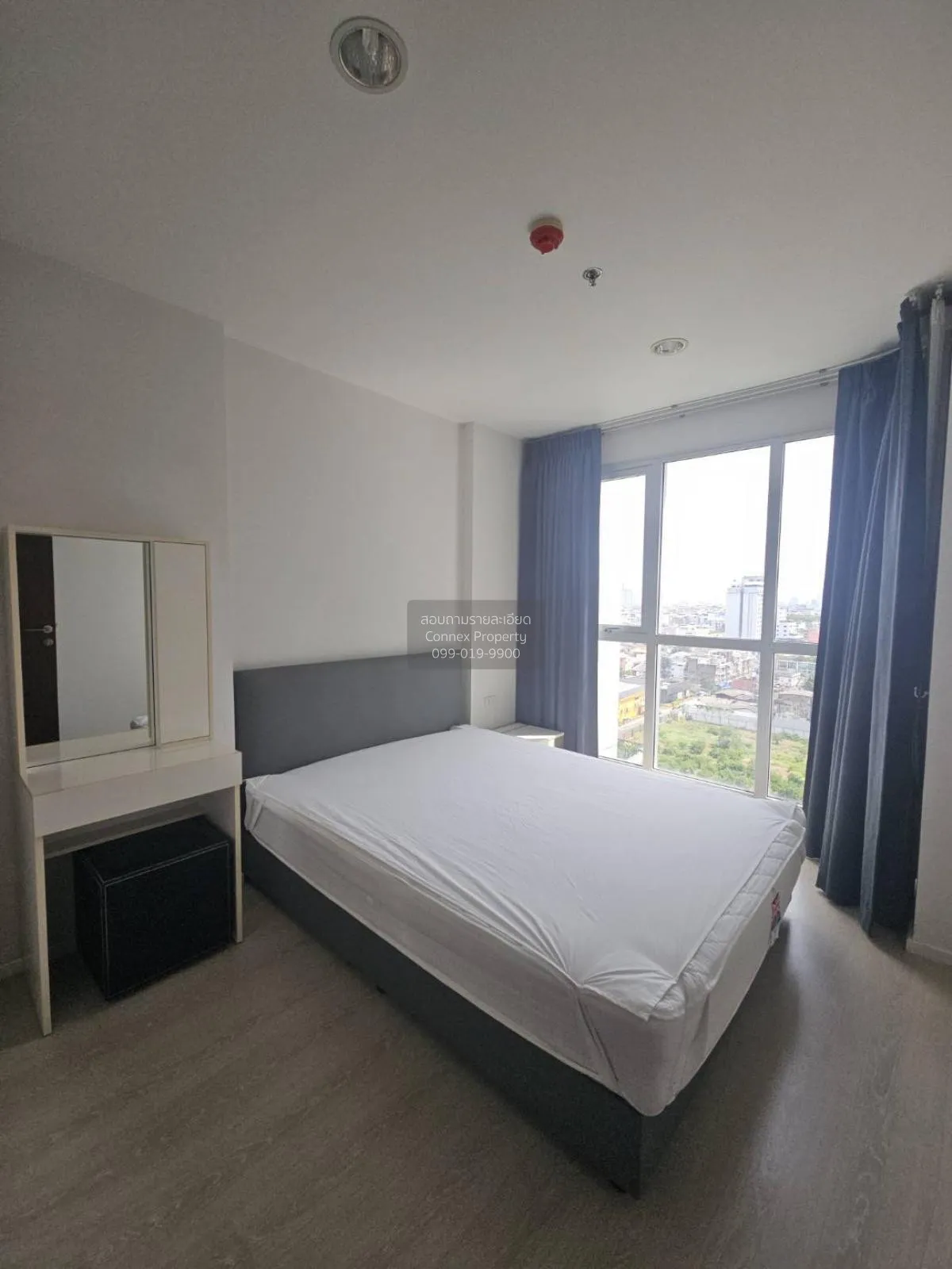 FOR RENT condo , RHYTHM Sathorn-Narathiwas , BTS-Chong Nonsi , Th