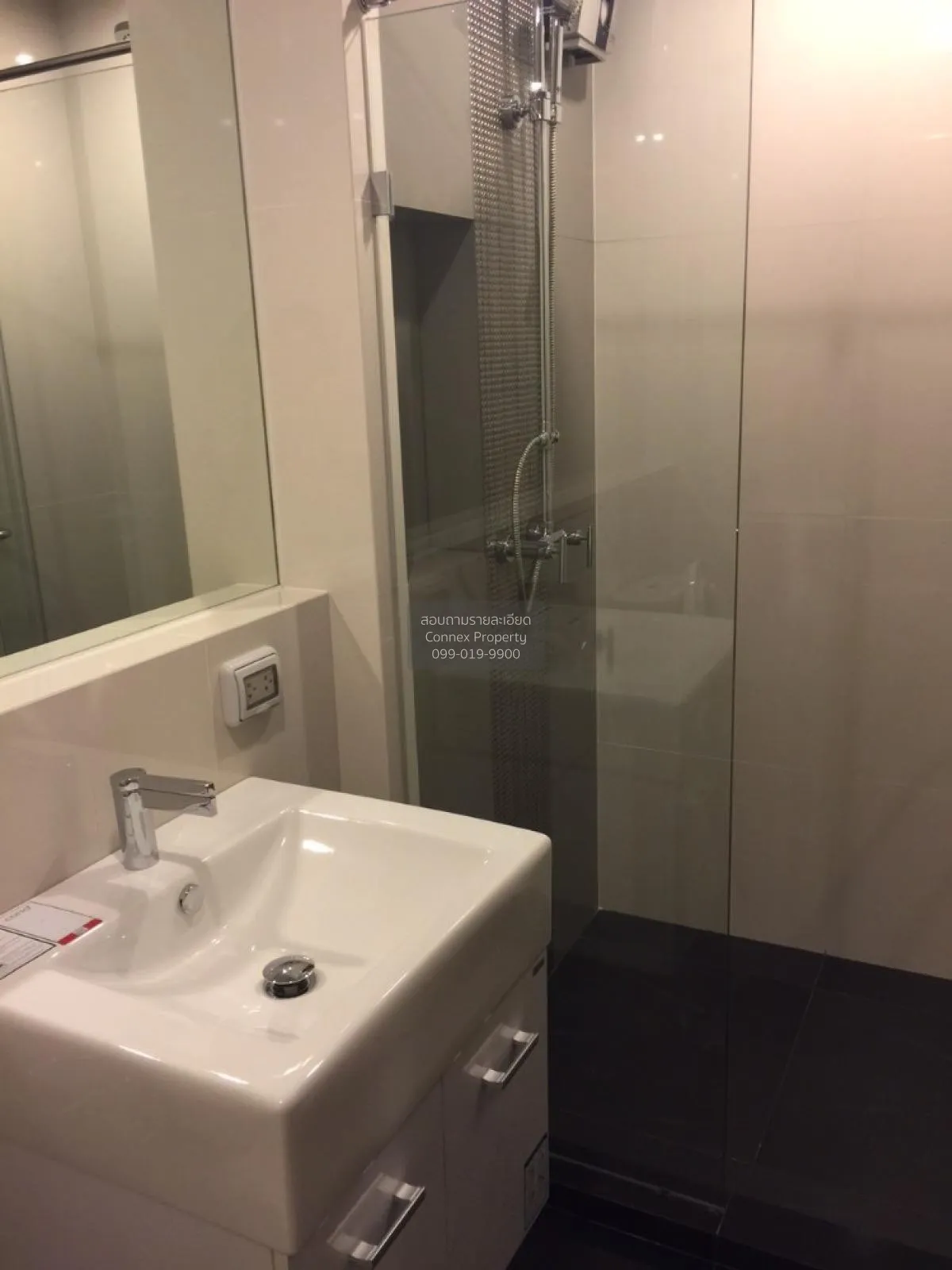 FOR RENT condo , RHYTHM Sathorn-Narathiwas , BTS-Chong Nonsi , Th