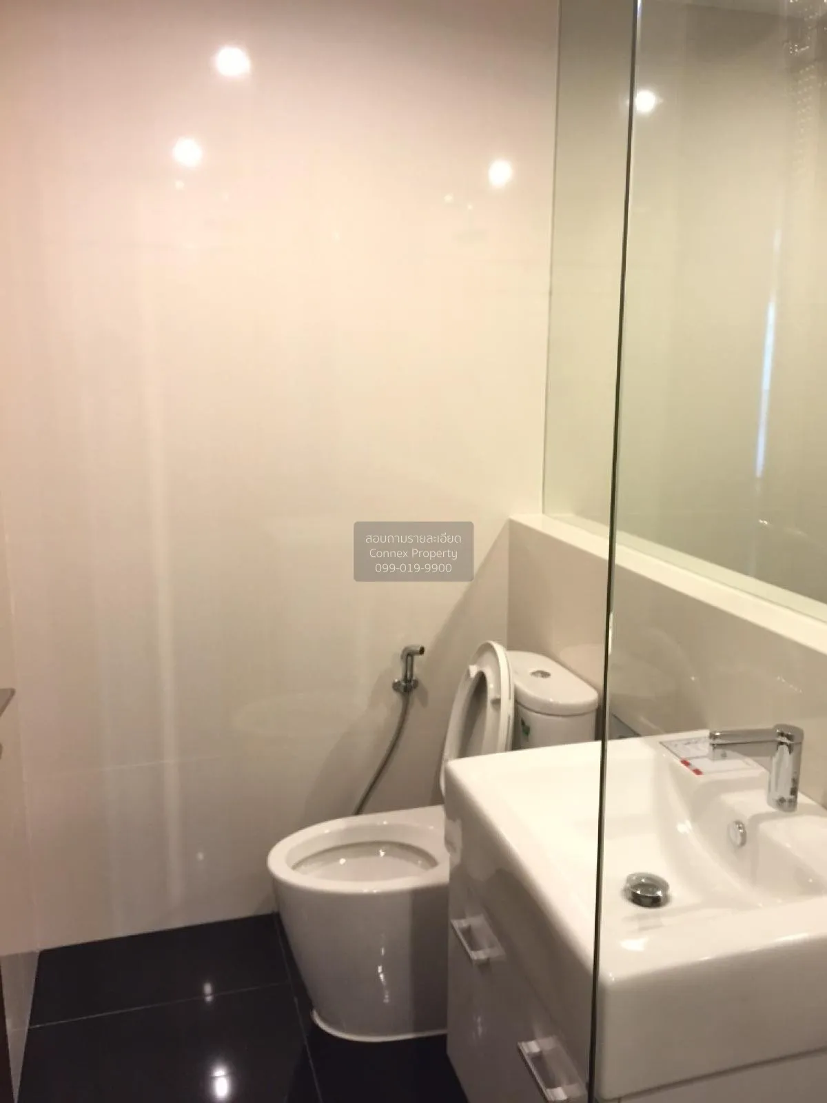 FOR RENT condo , RHYTHM Sathorn-Narathiwas , BTS-Chong Nonsi , Th