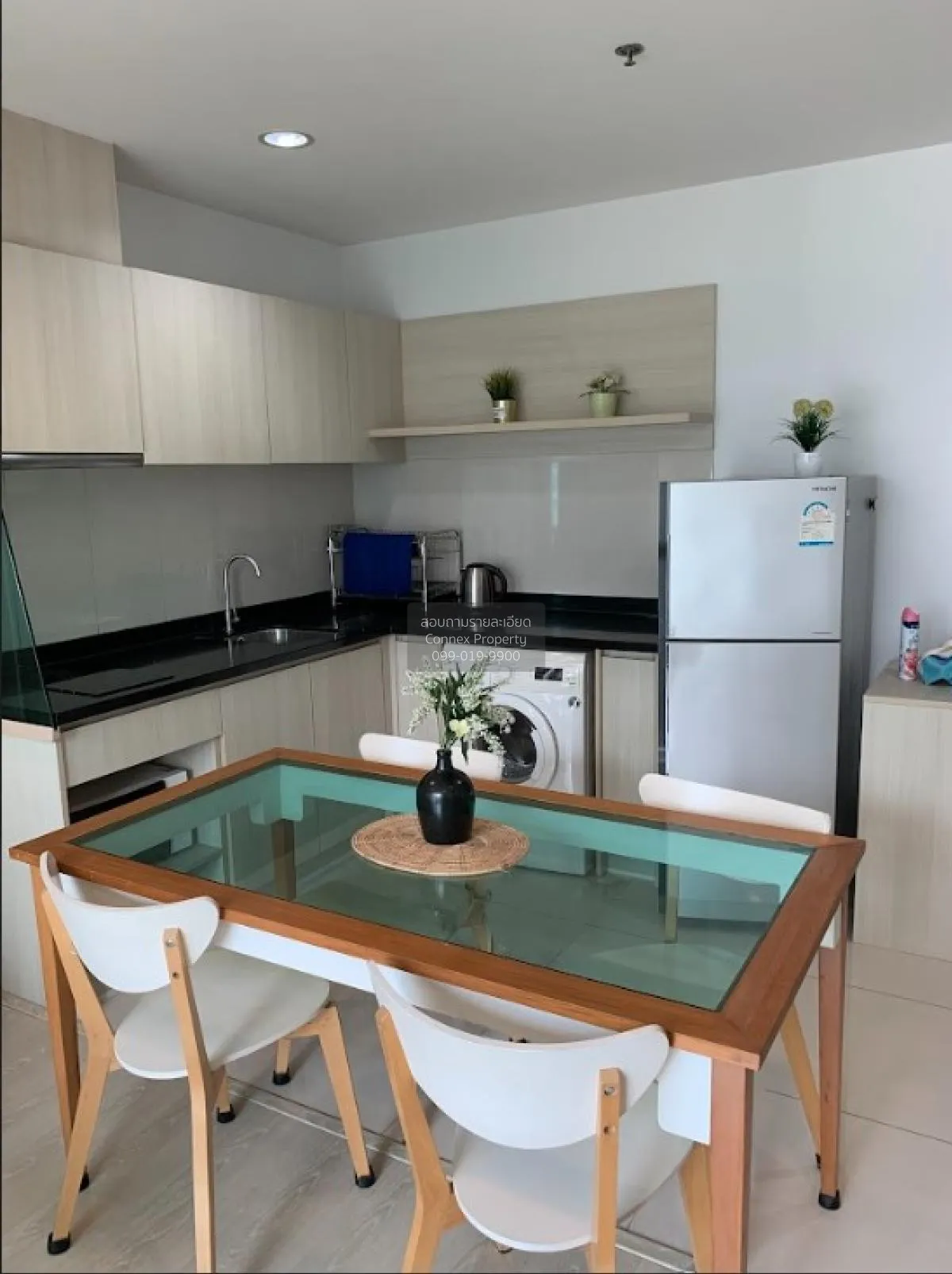 FOR RENT condo , RHYTHM Sathorn-Narathiwas , BTS-Chong Nonsi , Th 4