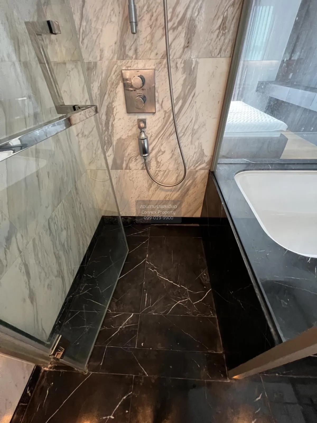 FOR RENT condo , Saladaeng One , BTS-Sala Daeng , Silom , Bang Ra