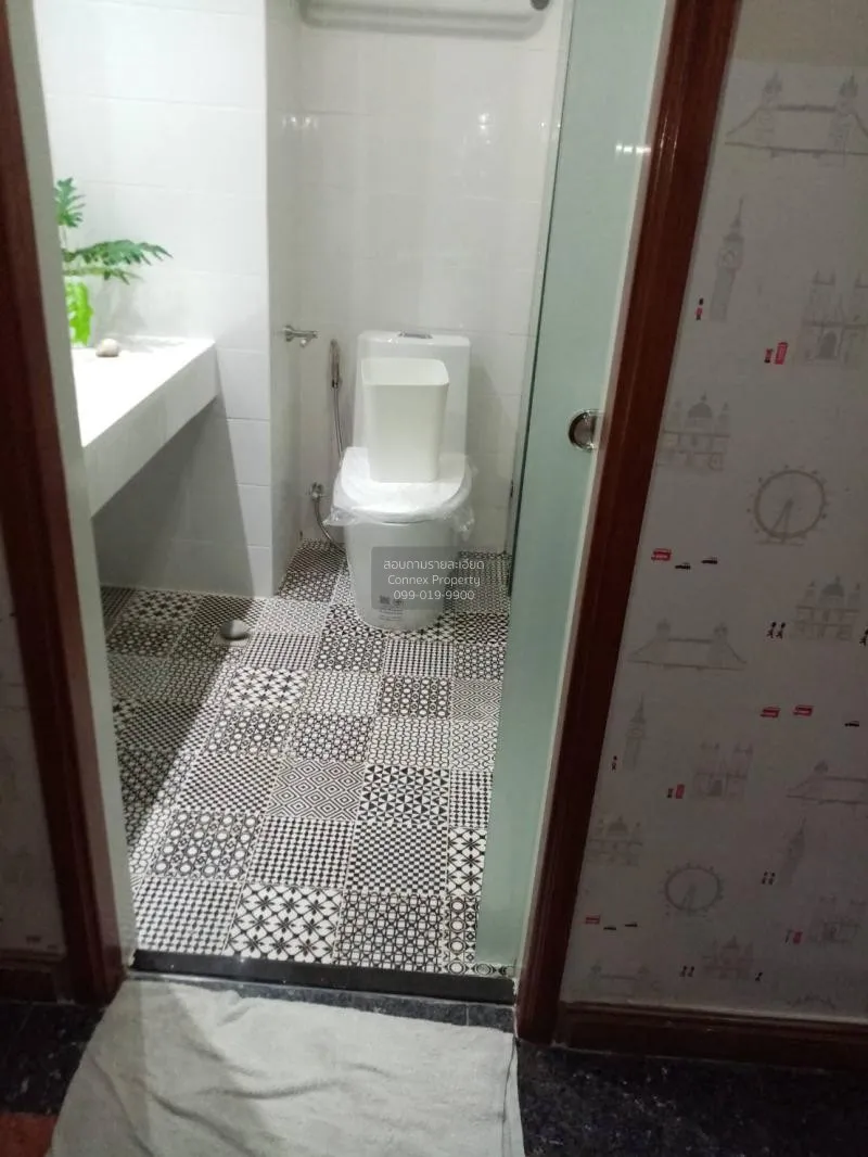 เช่าคอนโด  สาธร การ์เด้นส์ MRT-ลุมพินี ทุ่งมหาเมฆ เขต สาทร กรุงเท