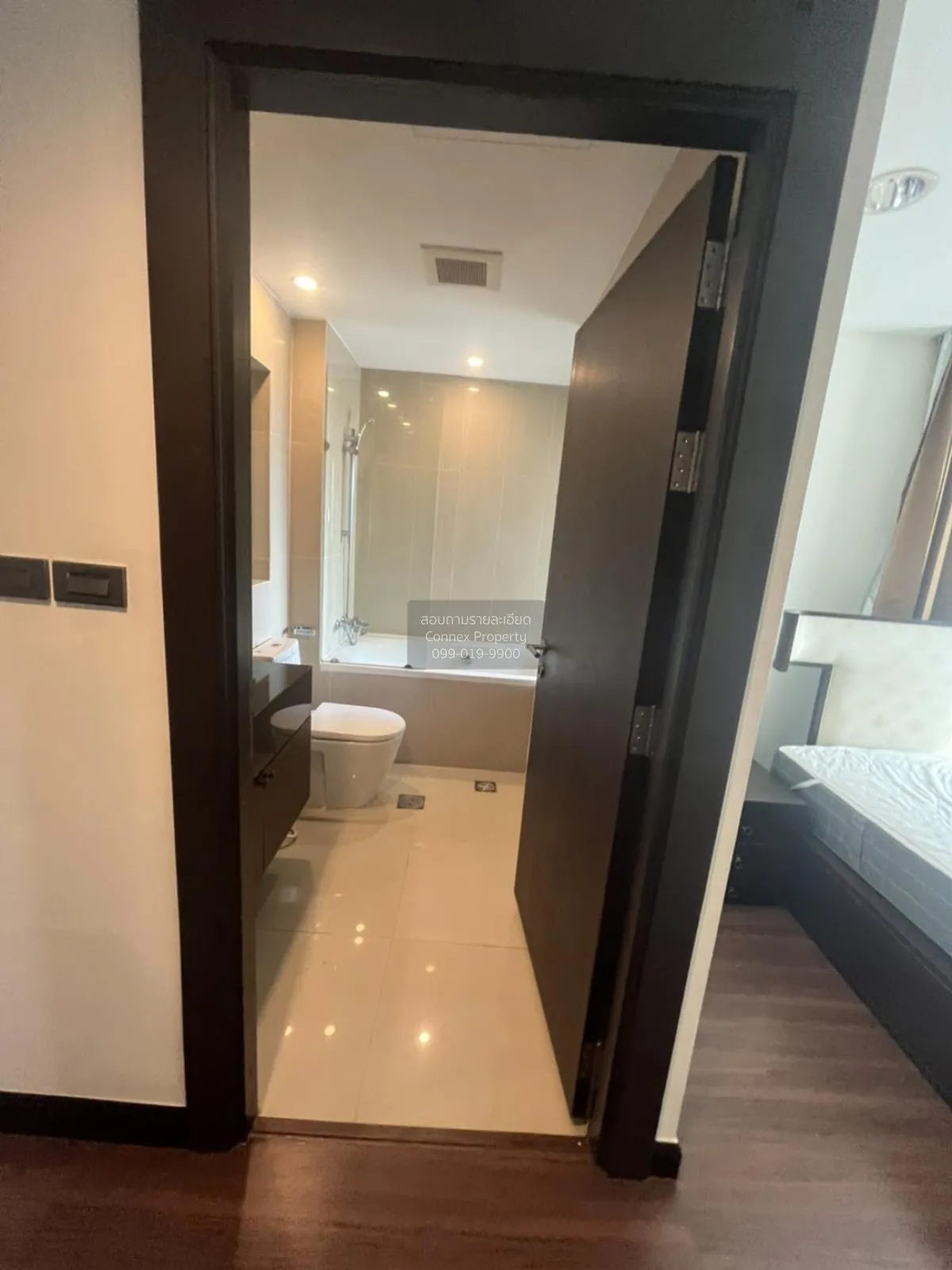 เช่าคอนโด  สาธร การ์เด้นส์ MRT-ลุมพินี ทุ่งมหาเมฆ เขต สาทร กรุงเท