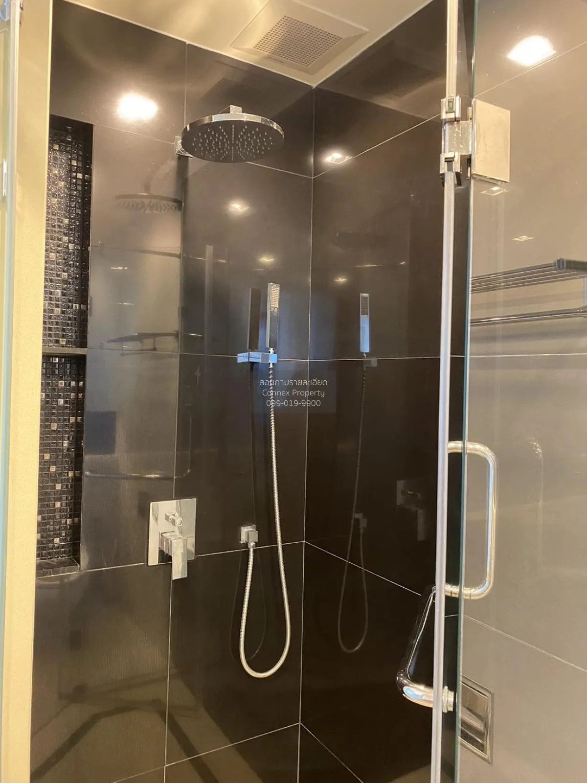 FOR RENT condo , The Address Sathorn , BTS-Saint Louis , Silom , 