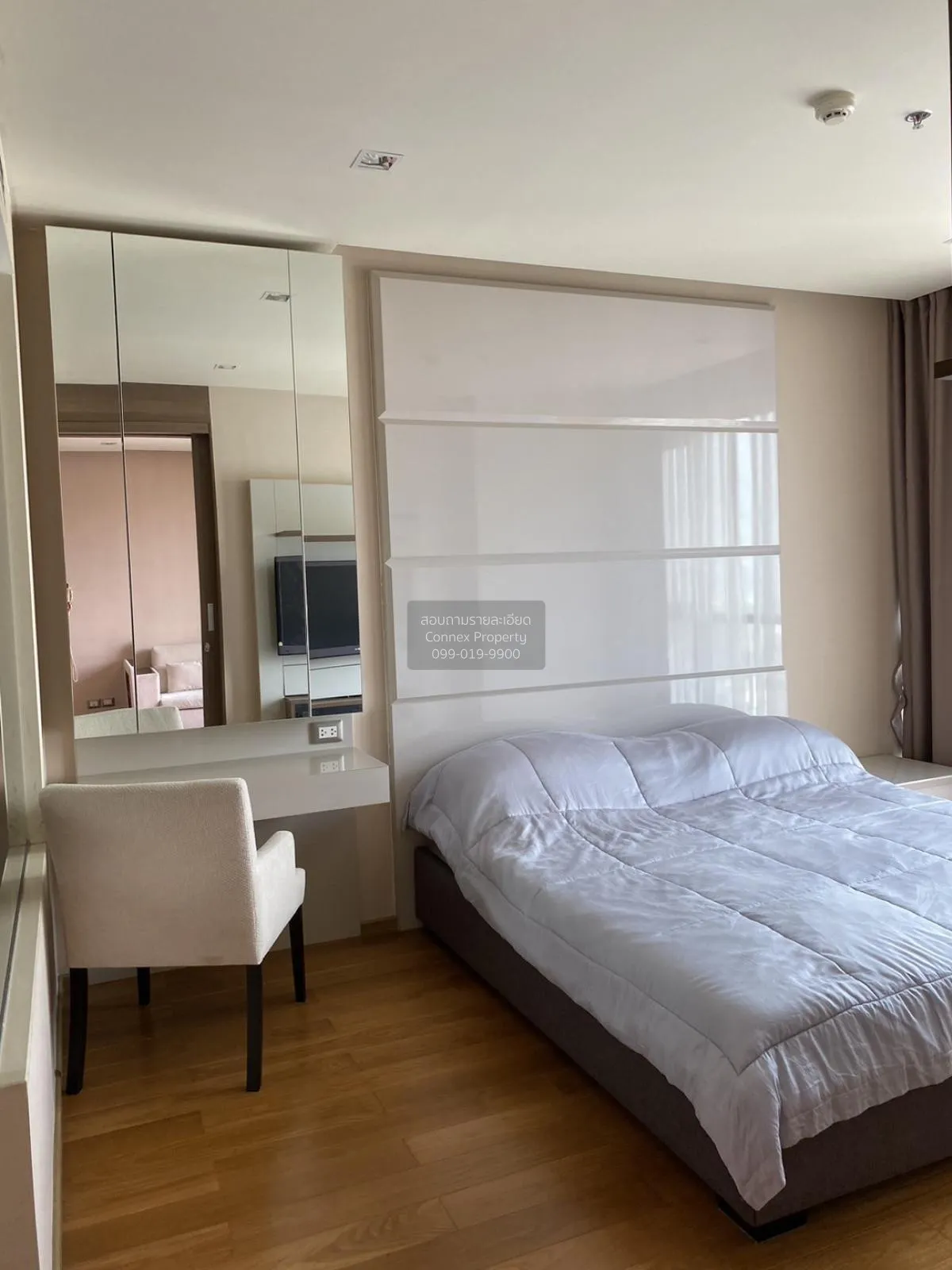 FOR RENT condo , The Address Sathorn , BTS-Saint Louis , Silom , 