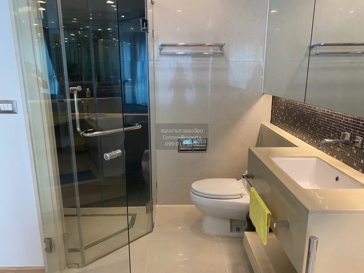 FOR RENT condo , The Address Sathorn , BTS-Saint Louis , Silom , 