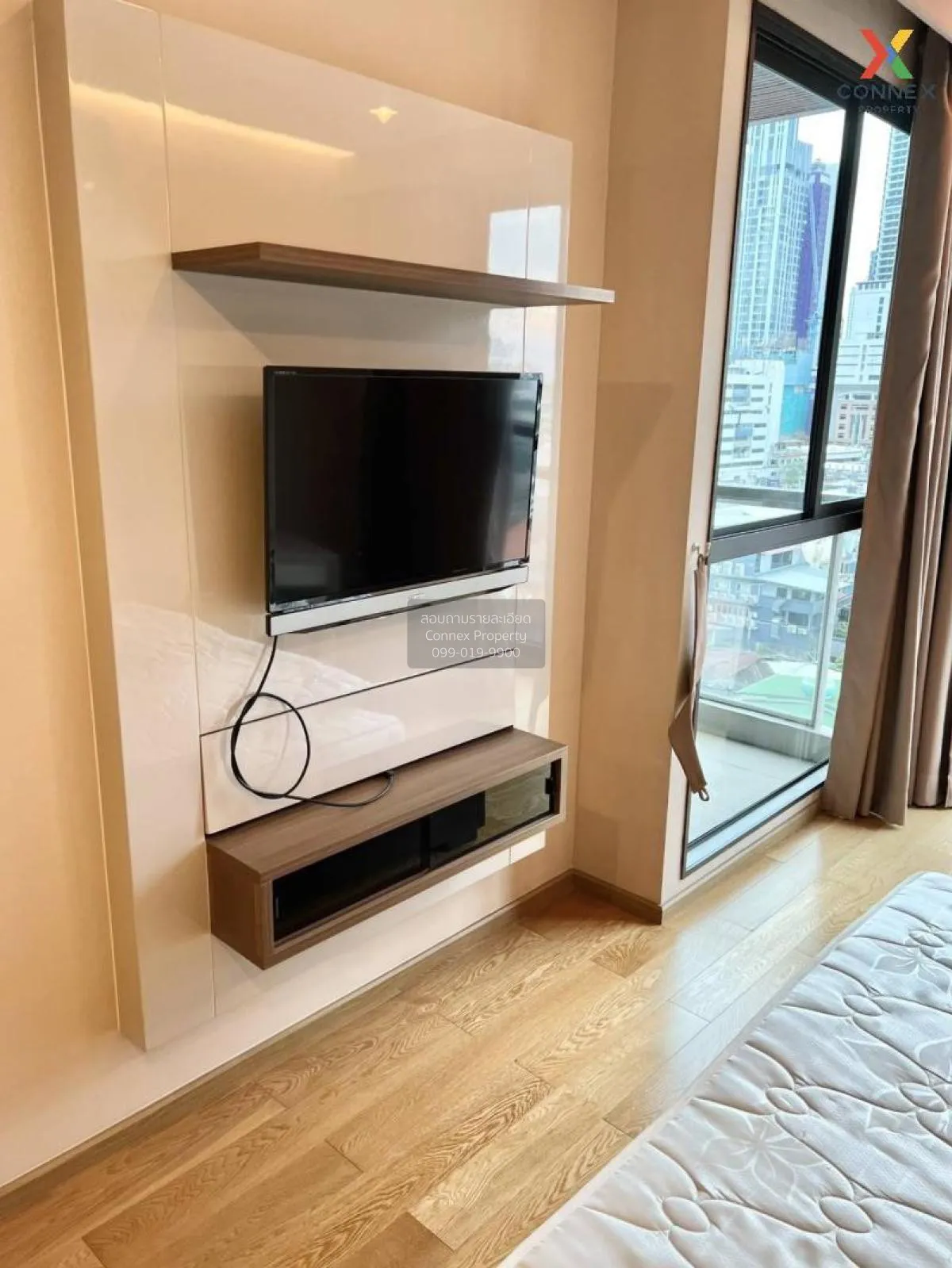 FOR RENT condo , The Address Sathorn , BTS-Saint Louis , Silom , 