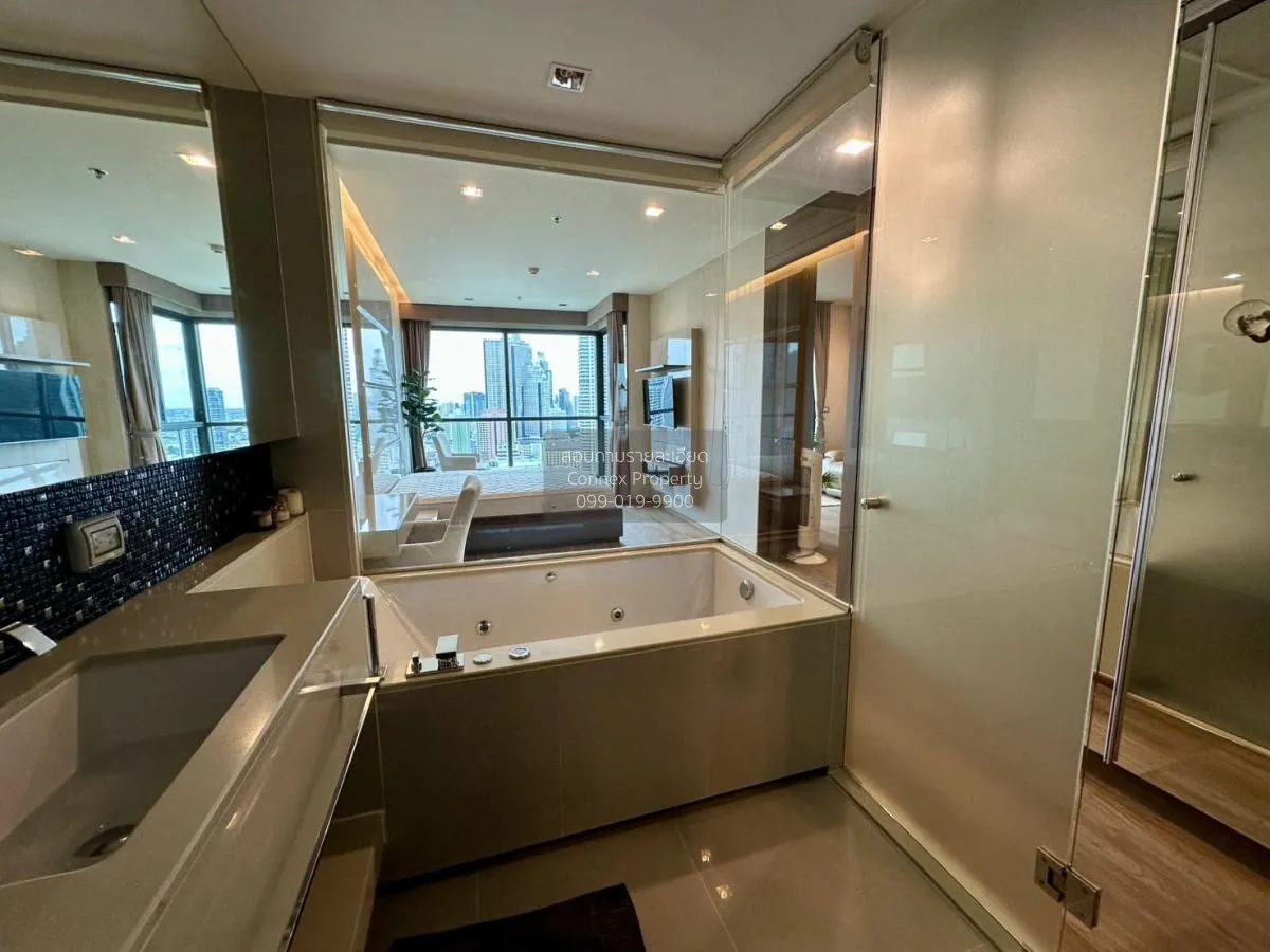 FOR RENT condo , The Address Sathorn , BTS-Saint Louis , Silom , 