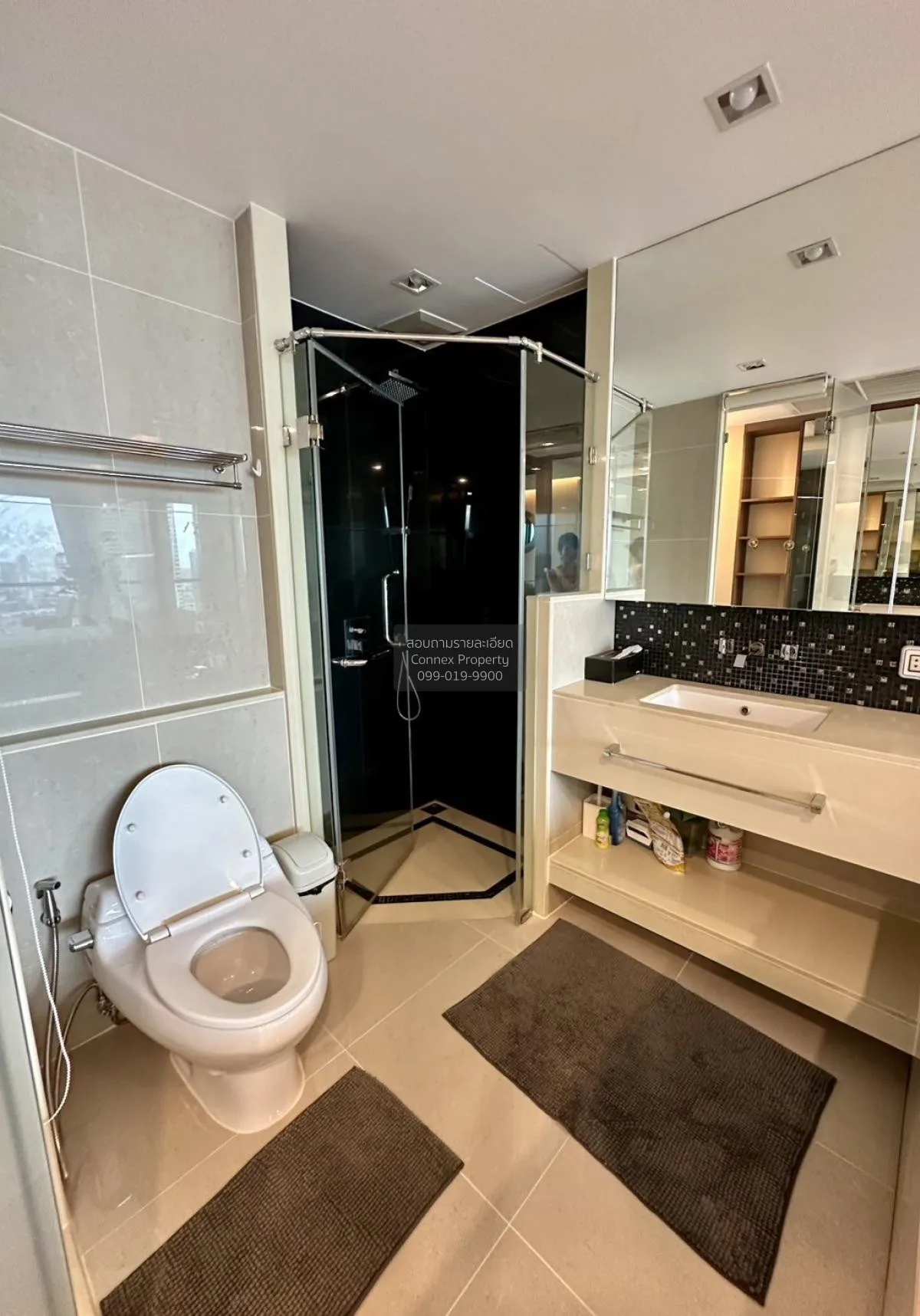 FOR RENT condo , The Address Sathorn , BTS-Saint Louis , Silom , 