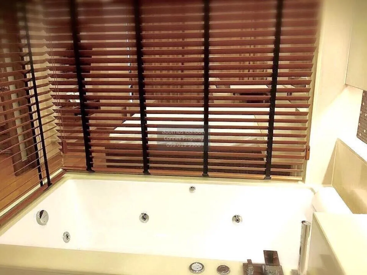 FOR RENT condo , The Address Sathorn , BTS-Saint Louis , Silom , 