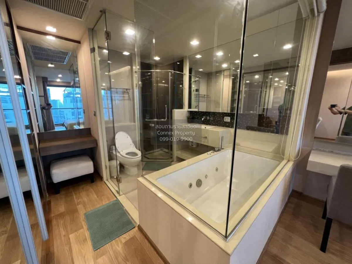 FOR RENT condo , The Address Sathorn , BTS-Saint Louis , Silom , 