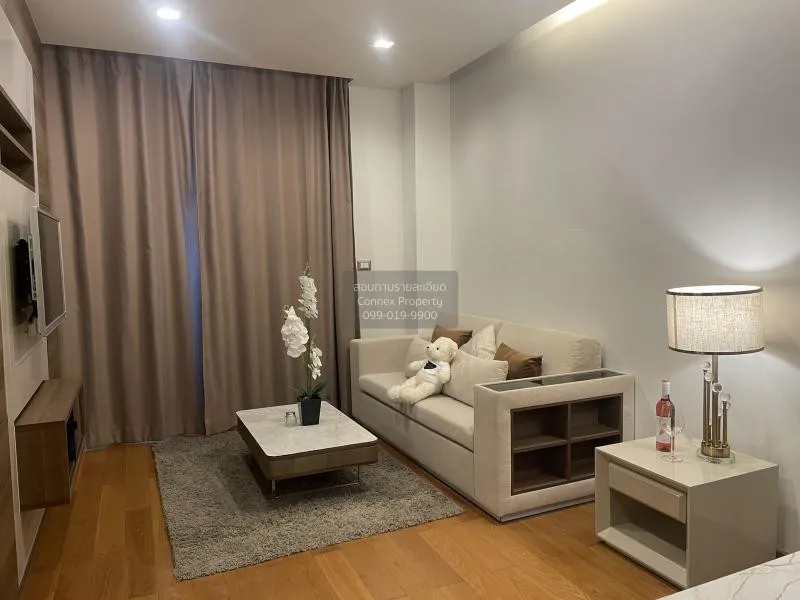 FOR RENT condo , The Address Sathorn , high floor , BTS-Saint Lou 1