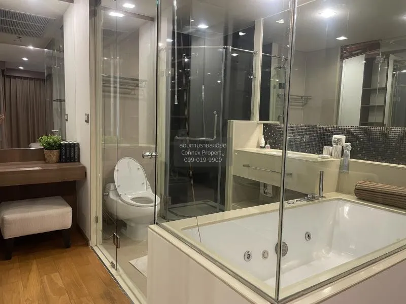 FOR RENT condo , The Address Sathorn , high floor , BTS-Saint Lou