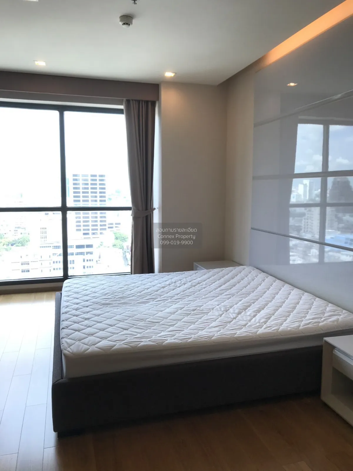 FOR RENT condo , The Address Sathorn , BTS-Saint Louis , Silom , 