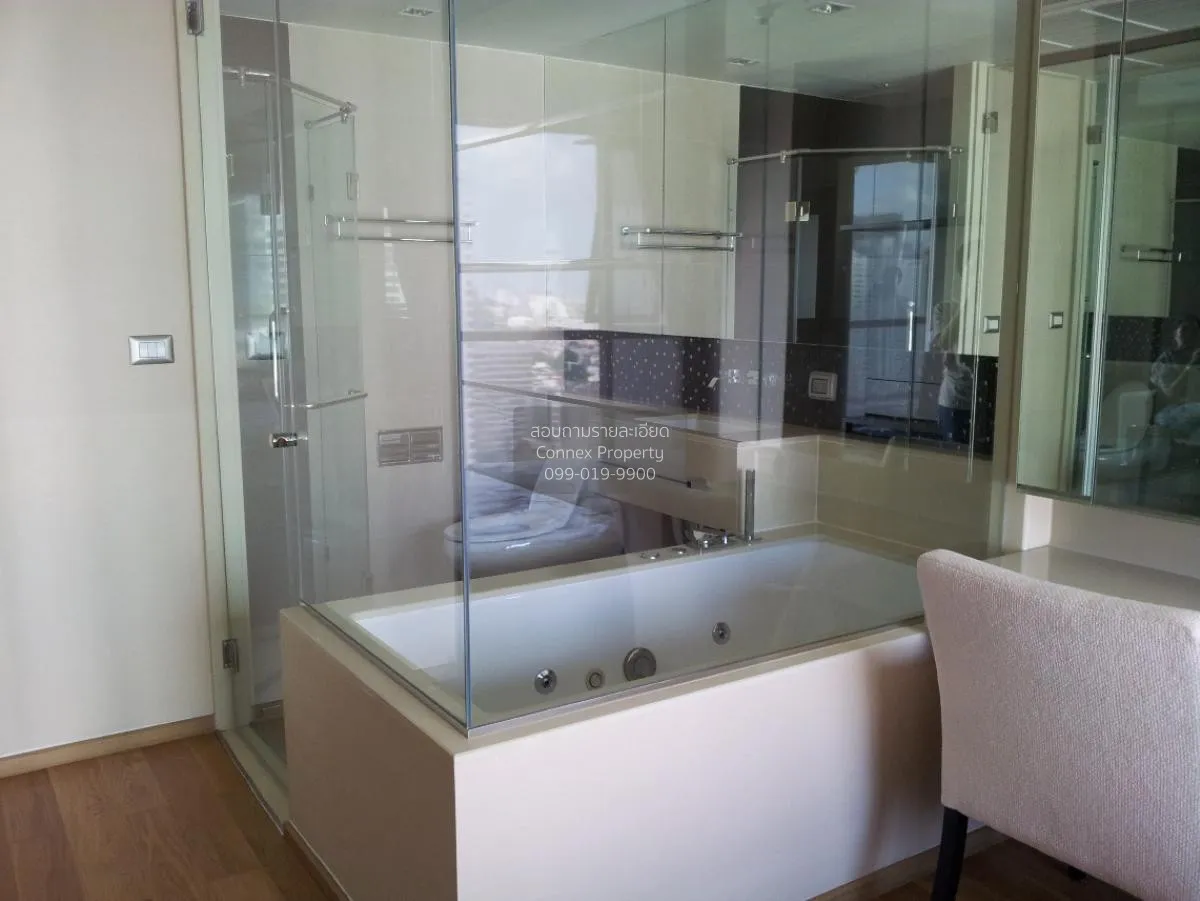 FOR RENT condo , The Address Sathorn , BTS-Saint Louis , Silom , 