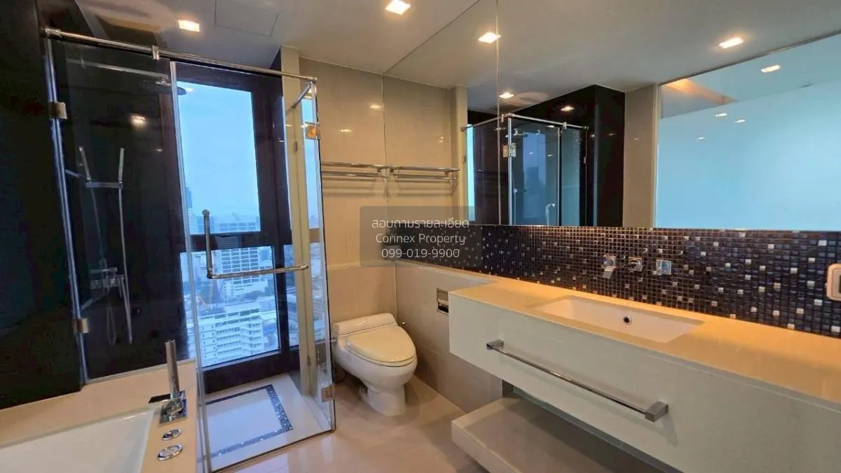 FOR RENT condo , The Address Sathorn , BTS-Saint Louis , Silom , 