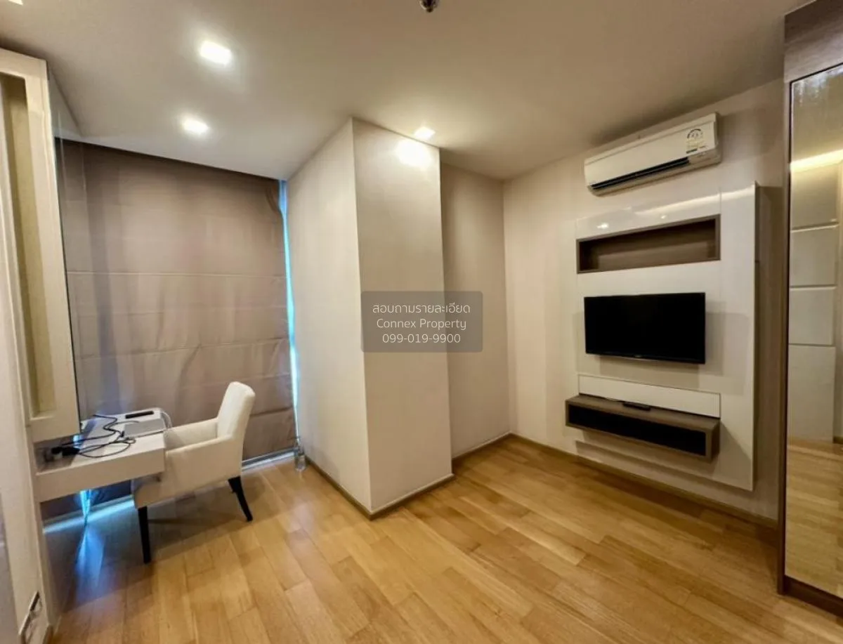 FOR RENT condo , The Address Sathorn , BTS-Saint Louis , Silom , 