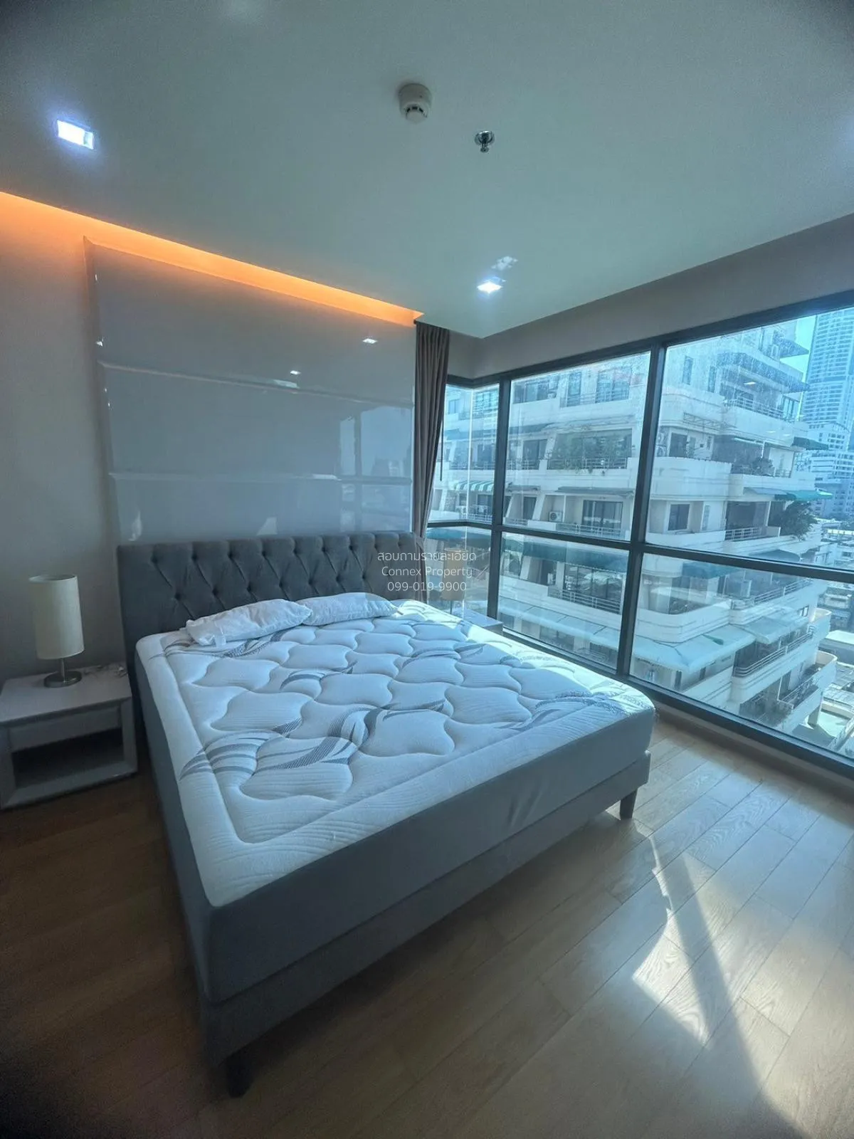 FOR RENT condo , The Address Sathorn , BTS-Saint Louis , Silom , 