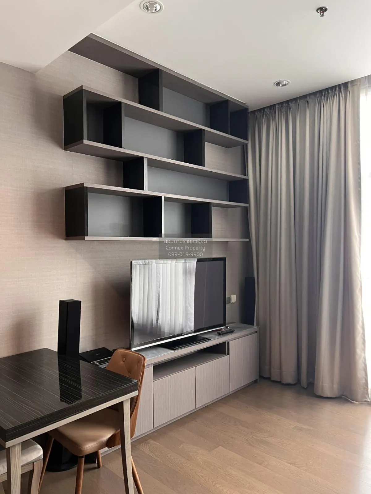 FOR RENT condo , The Diplomat Sathorn , BTS-Surasak , Silom , Ban 1